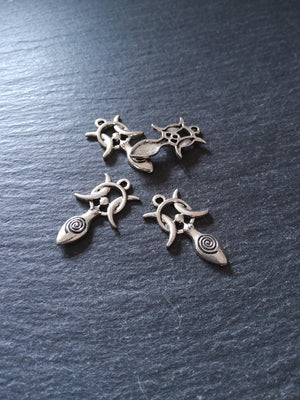 6 or 30 Triple Moon Spiral Goddess Charms Silver Tone Alloy 27x17mm