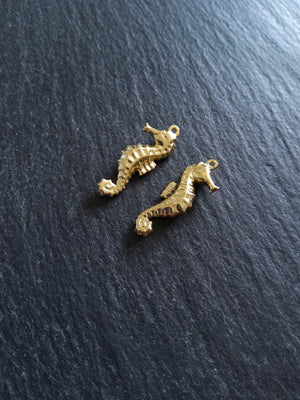 2 or 10 Seahorse Charms Gold Stainless Steel 26x10x4mm