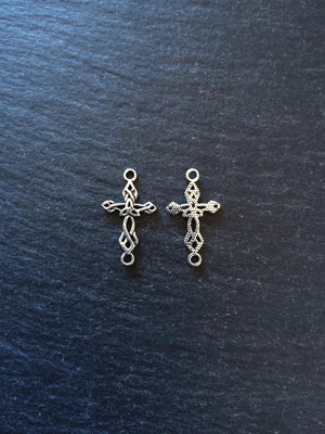 20 or 100 Celtic Knot Cross Connector Charms Antique Silver Tone Alloy 22x13mm