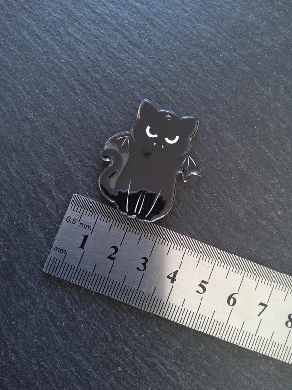 2 or 10 Winged Black Cat Charms White & Black Resin 37x33mm