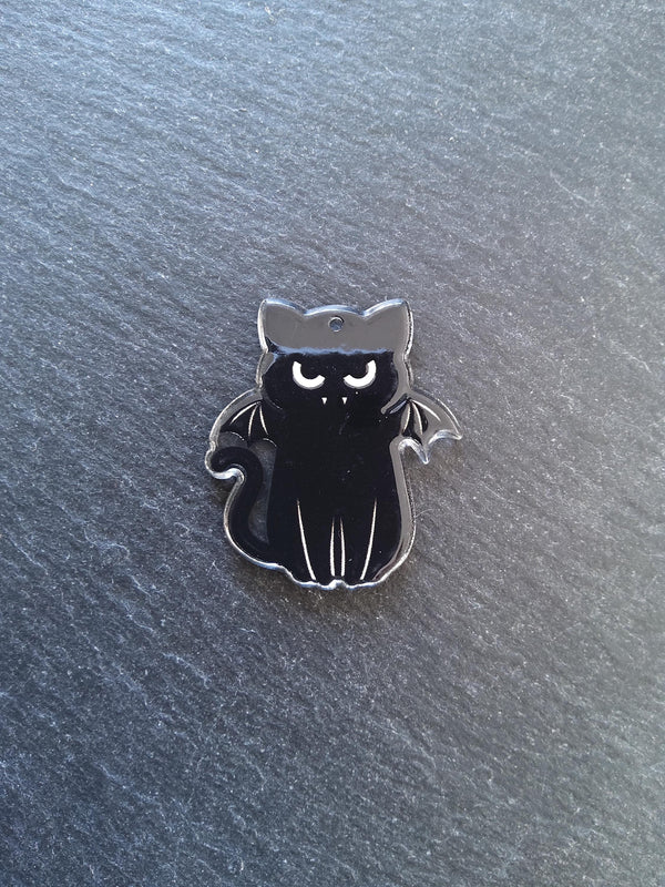 2 or 10 Winged Black Cat Charms White & Black Resin 37x33mm