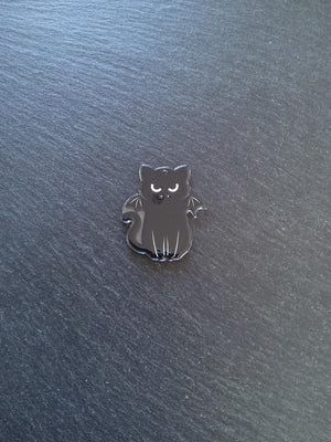 2 or 10 Winged Black Cat Charms White & Black Resin 37x33mm
