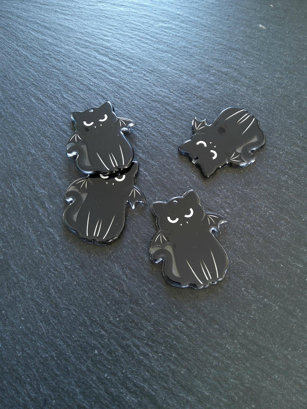 2 or 10 Winged Black Cat Charms White & Black Resin 37x33mm