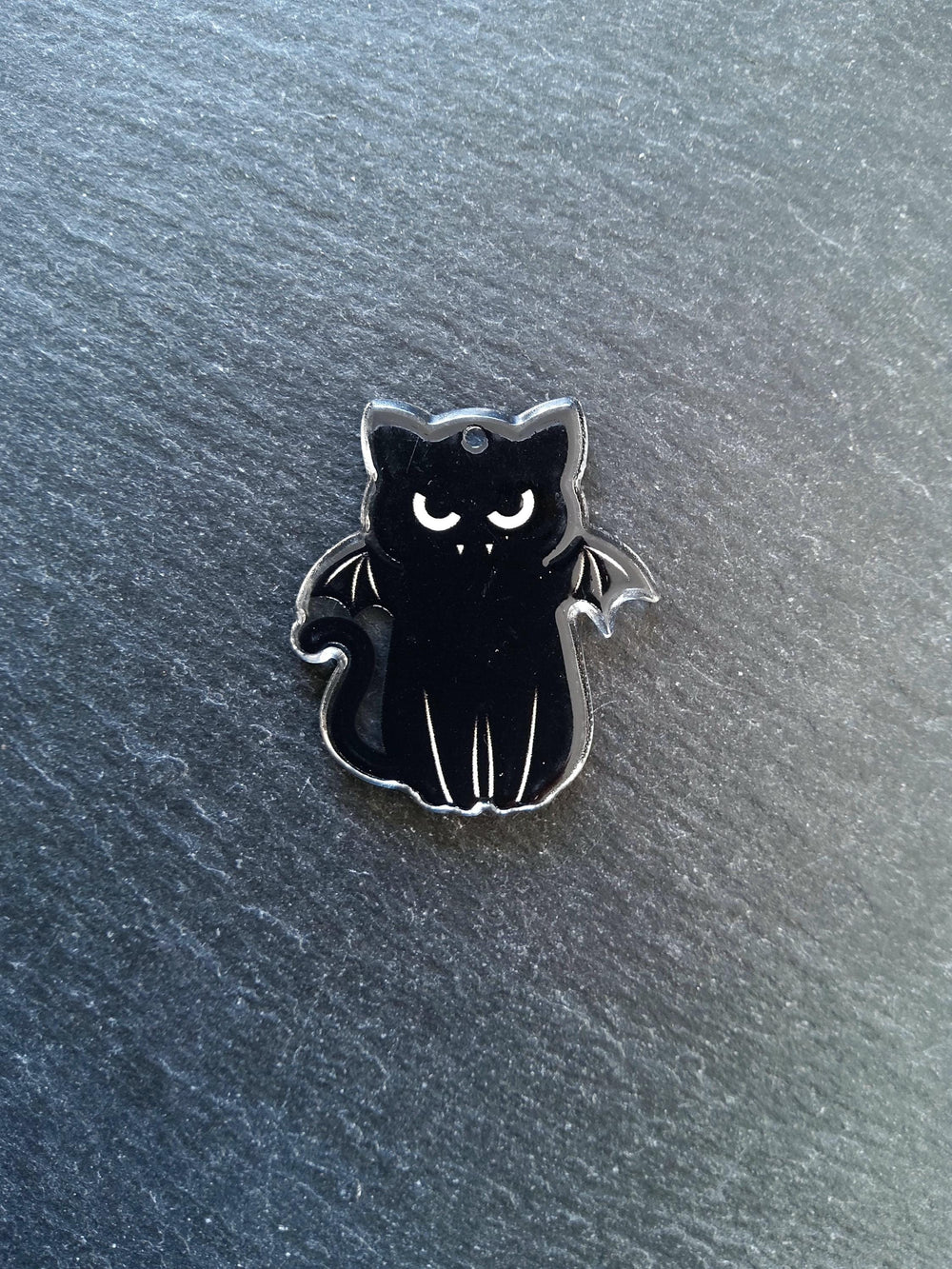 2 or 10 Winged Black Cat Charms White & Black Resin 37x33mm
