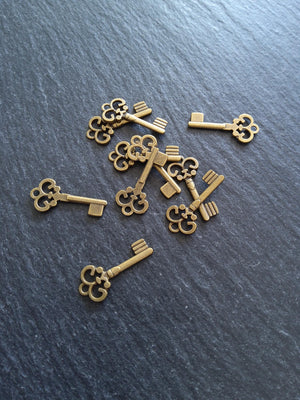 20 or 100 Antique Bronze Tone Key Charms 22x10x1.5mm
