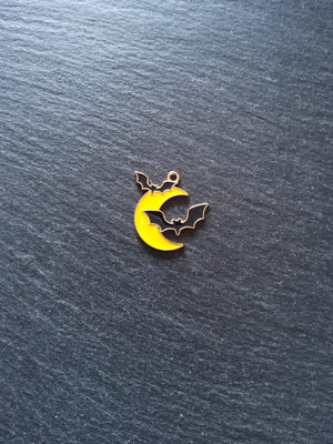 2 or 10 Bat and Moon Pendant Charms Light Gold Tone Alloy with Yellow & Black Enamel 25x24mm