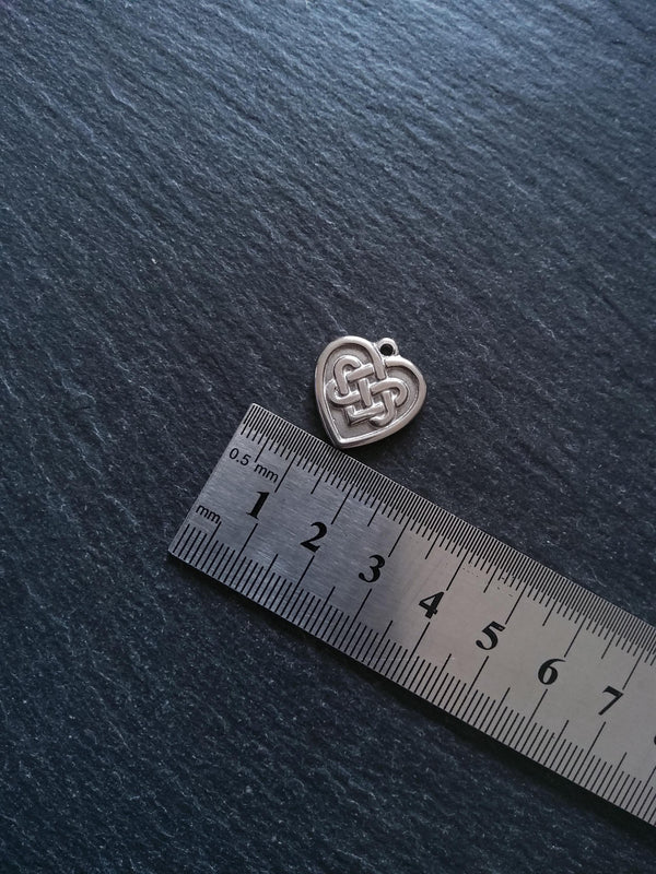 2 or 10 Celtic Knot Stainless Steel Heart Charms 19x18x2.5mm