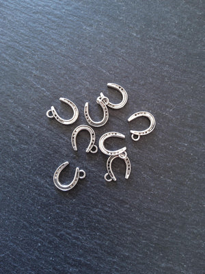 20 or 100 Lucky Horseshoe Antique Silver Tone Alloy 13x12mm
