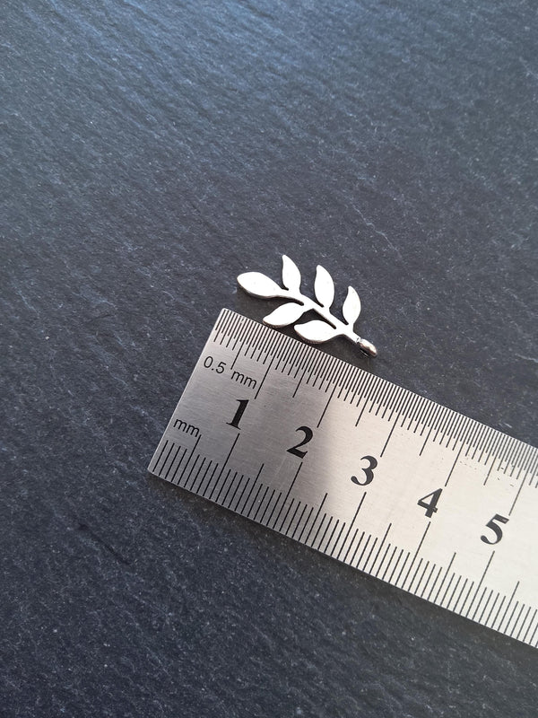 10 or 50 Leaf Charms Antique Silver Tone Alloy 24x12mm