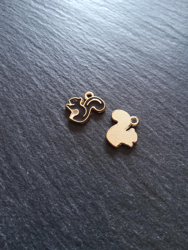 8 or 40 Squirrel Charms Gold Tone Alloy with Black Enamel 14x11mm - ContentedCatz