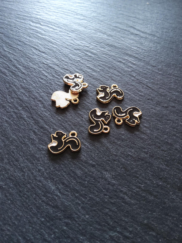 8 or 40 Squirrel Charms Gold Tone Alloy with Black Enamel 14x11mm - ContentedCatz
