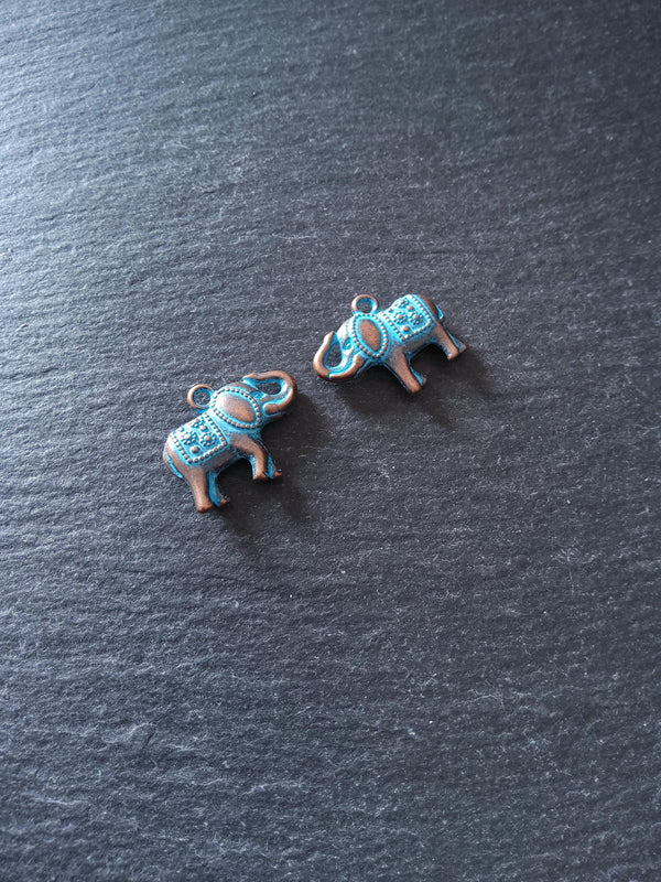 4 or 20 Antique Copper Tone Elephant Charms With Blue Patina 22x18x5mm