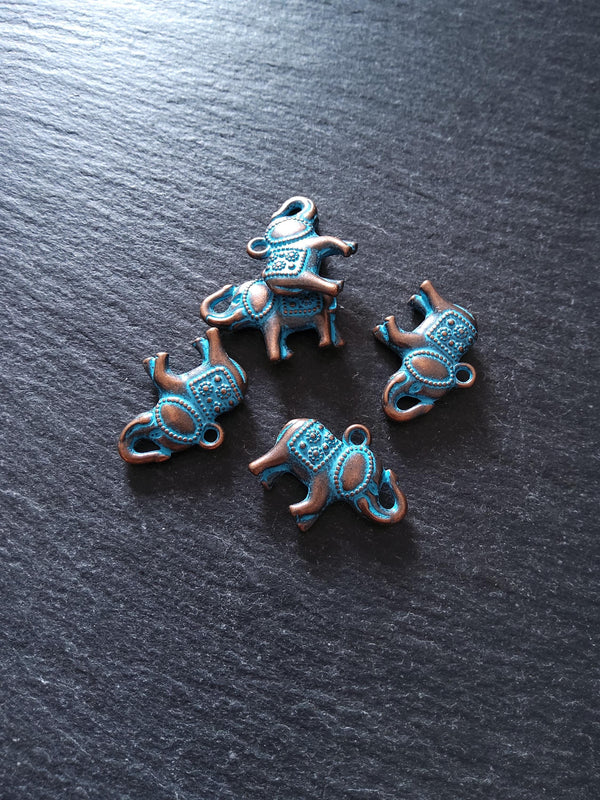 4 or 20 Antique Copper Tone Elephant Charms With Blue Patina 22x18x5mm