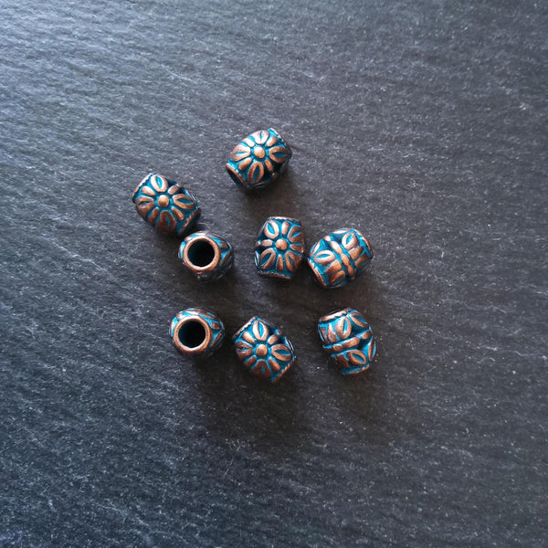 8 or 40 Flower Patterned Beads Antique Copper Tone Alloy with Blue Patina 10.3x8.8x8.5mm Hole: 3.9mm