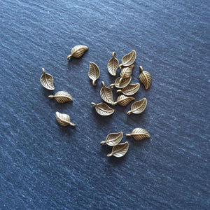 20 or 100 Leaf Charms Antique Bronze Tone Alloy 14x7x2.5mm Nickel FREE
