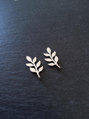 10 or 50 Leaf Charms Antique Silver Tone Alloy 24x12mm