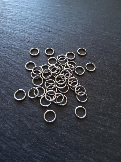 100 or 500 Stainless Steel 8mm Jump Rings 1.2mm (17 gauge) Hole: 6mm