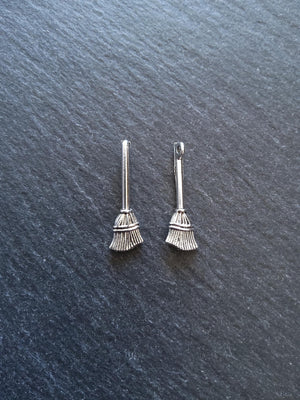 10 or 50 Witches Broom Charms Silver Tone 27x10mm