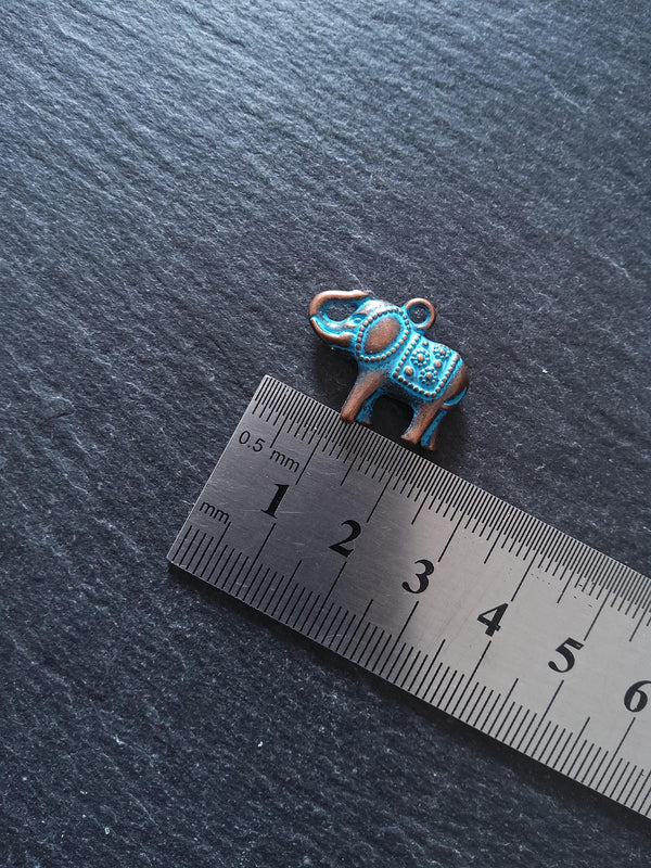 4 or 20 Antique Copper Tone Elephant Charms With Blue Patina 22x18x5mm