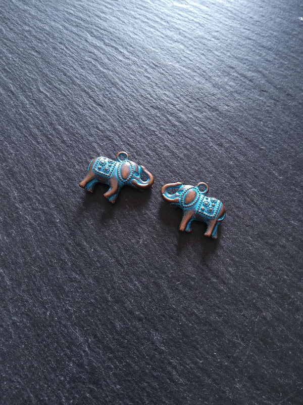 4 or 20 Antique Copper Tone Elephant Charms With Blue Patina 22x18x5mm