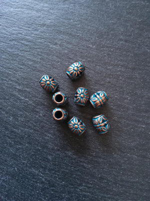 8 or 40 Flower Patterned Beads Antique Copper Tone Alloy with Blue Patina 10.3x8.8x8.5mm Hole: 3.9mm
