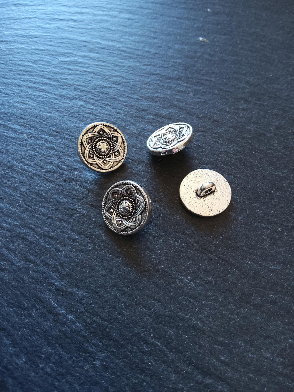 8 or 40 Flower Metal Shank Buttons Antique Silver Tone 15mm (5/8") Fasteners