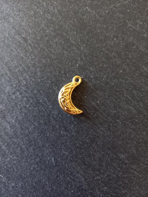 1 or 5 Celtic Knot Crescent Moon Charms Genuine Gold Plated Stainless Steel 19x11.5x4mm