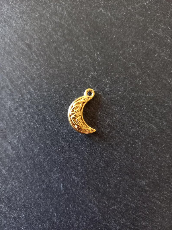 1 or 5 Celtic Knot Crescent Moon Charms Genuine Gold Plated Stainless Steel 19x11.5x4mm