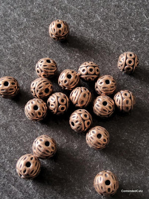 10 or 50 Antique Copper Tone 8mm Patterned Ball Beads Nickel FREE Hole: 1mm