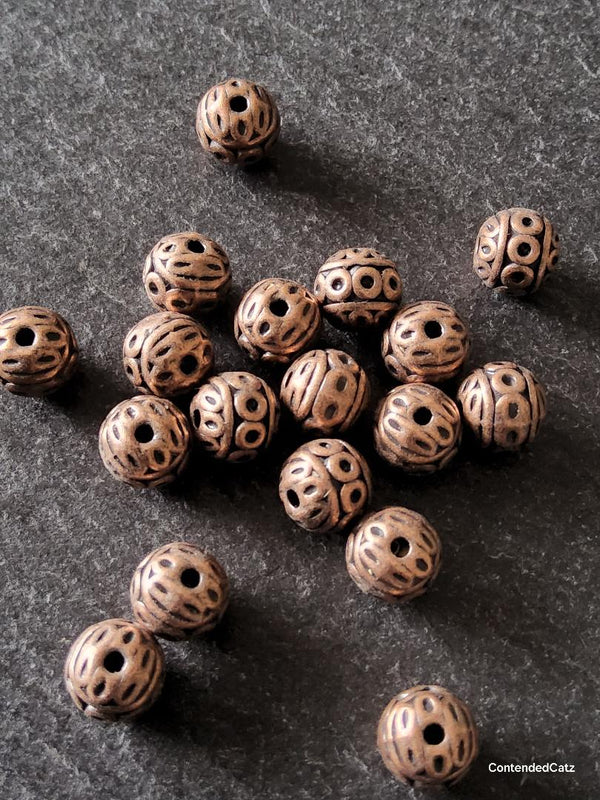 10 or 50 Antique Copper Tone 8mm Patterned Ball Beads Nickel FREE Hole: 1mm