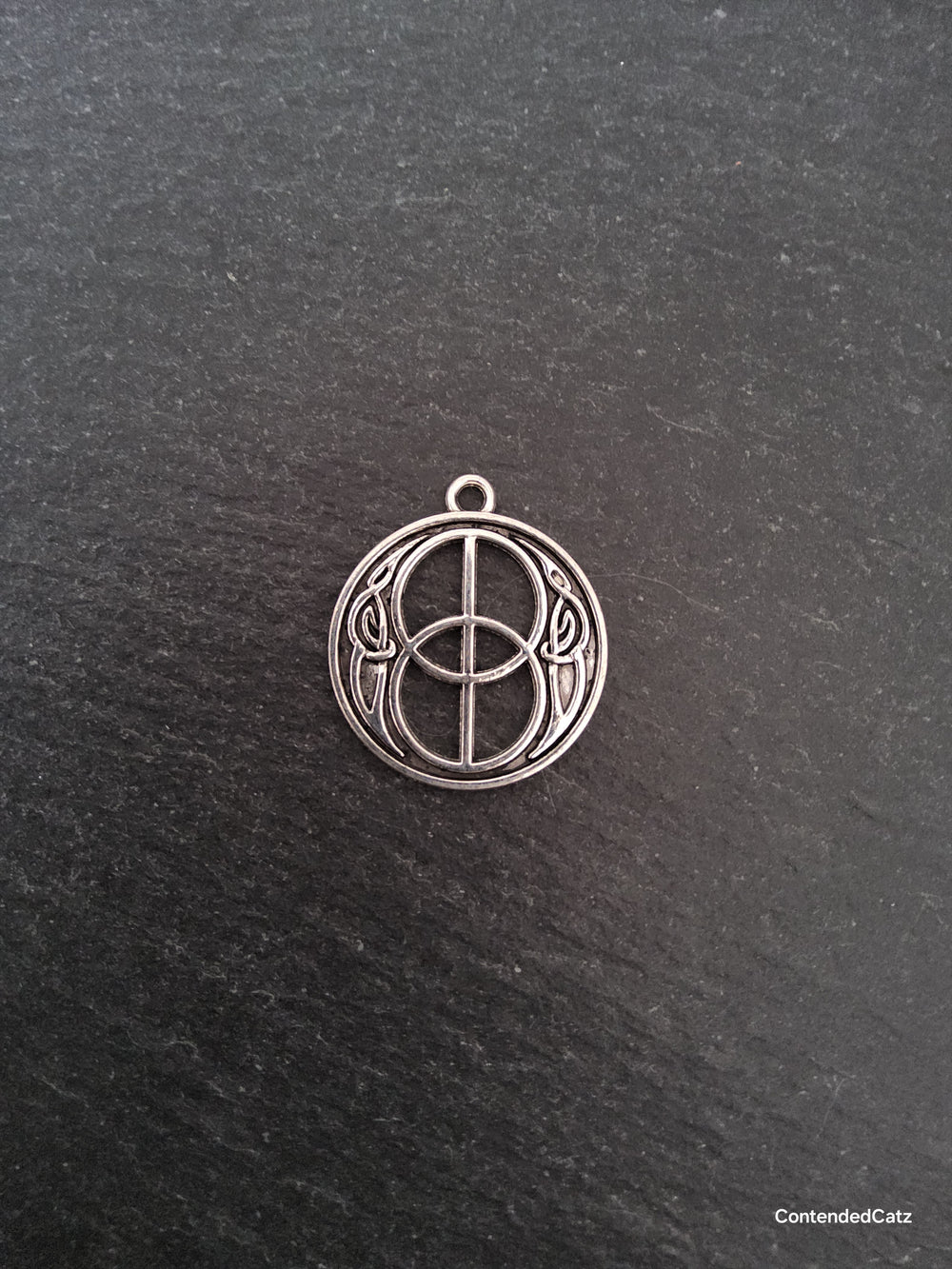 6 or 30 Chalice Well Charms Antique Silver Tone Round 35x30mm