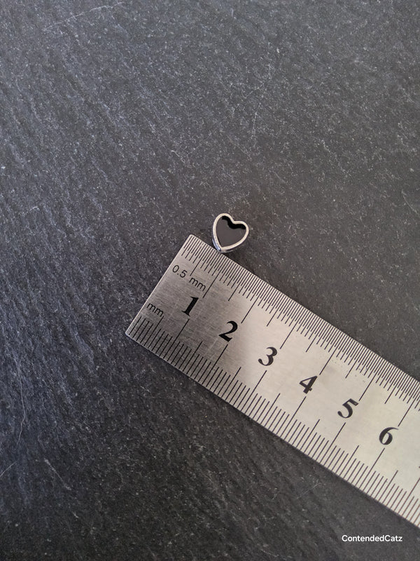 6 or 30 Heart Beads 8mm Antique Silver Tone with Black Enamel 8.5x8x4.2mm