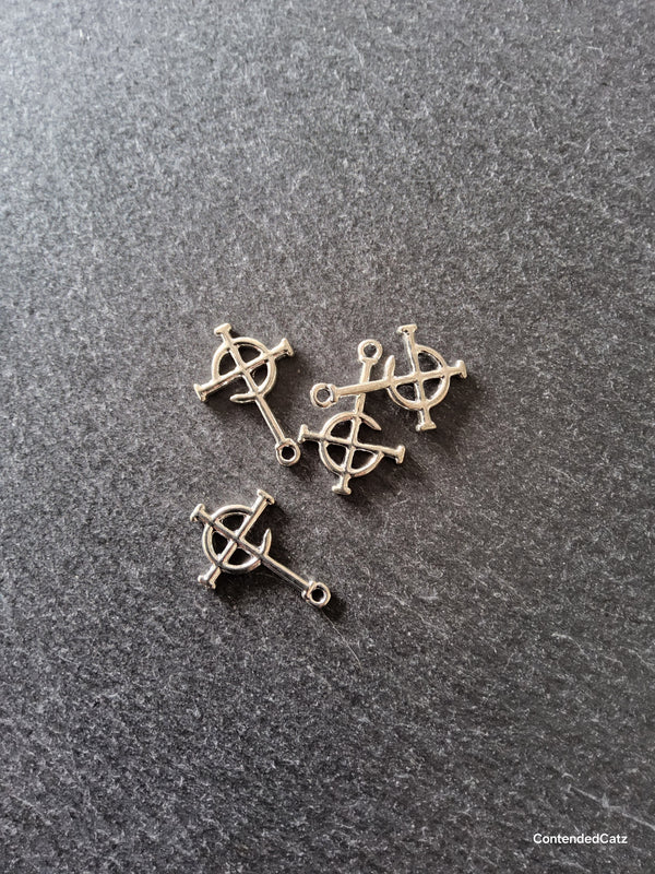 4 or 20 Inverted Cross Charms Antique Silver Tone 27x18mm