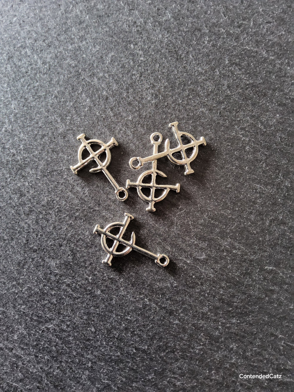 4 or 20 Inverted Cross Charms Antique Silver Tone 27x18mm