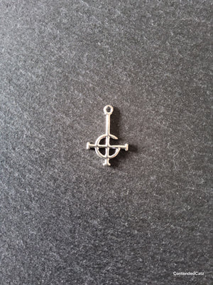 4 or 20 Inverted Cross Charms Antique Silver Tone 27x18mm