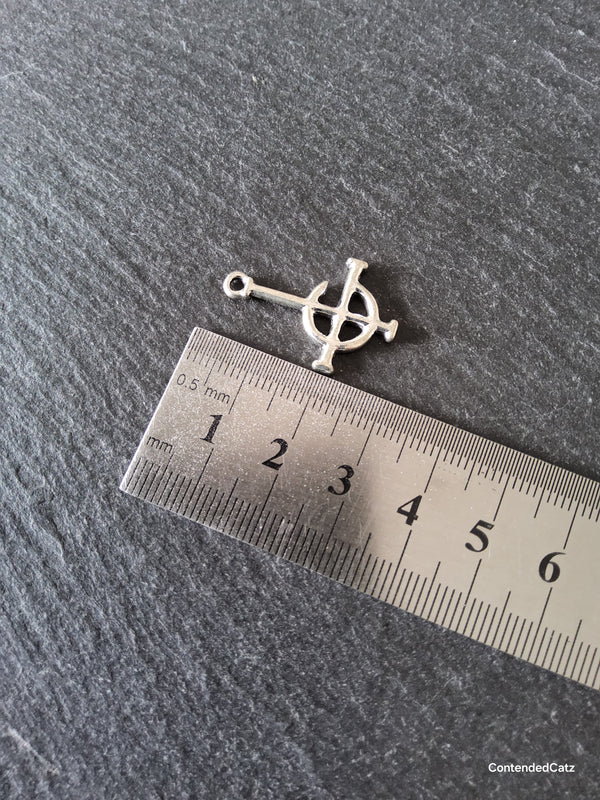 4 or 20 Inverted Cross Charms Antique Silver Tone 27x18mm