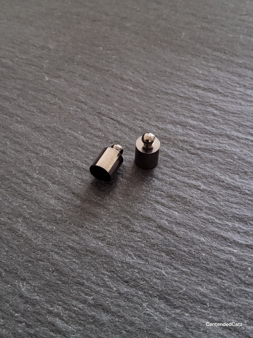 50 Gunmetal Tone Brass End Caps for 5mm Cord (5.5mm end caps) 10x6mm Hole: 2mm