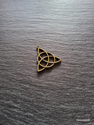 6 or 30 Large Triquetra Celtic Knot Charms Antique Bronze Tone Alloy 30x29x2mm Nickel FREE