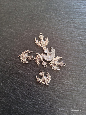 10 or 50 Scottish Thistle charms Antique Silver Tone Alloy 23x20mm