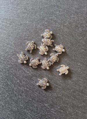 10 or 50 Turtle Beads Antique Silver Tone Alloy 13x12x4mm Hole: 1.3mm