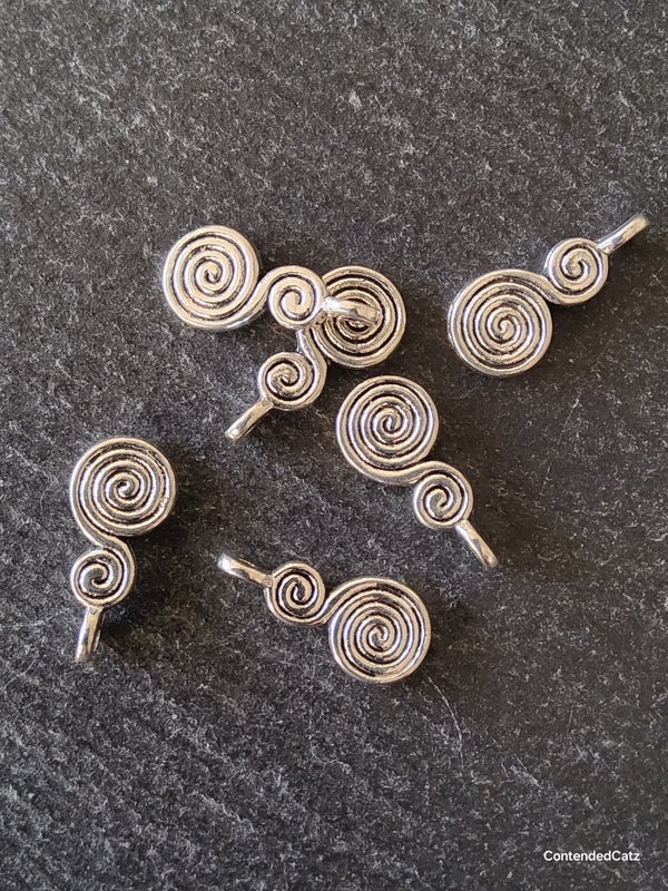 20 or 100 Double Swirl Charms Antique Silver Tone Alloy 17x8mm