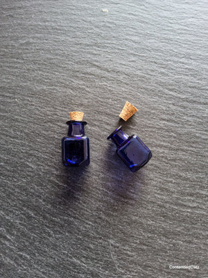 2 or 10 Little Glass Square Bottles Cobalt Blue with Cork Stopper Size 14x14x23mm