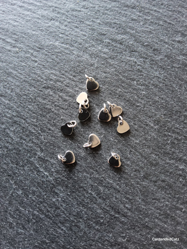10 or 50 Stainless Steel Tiny Flat Heart Charms 6x5x0.9mm