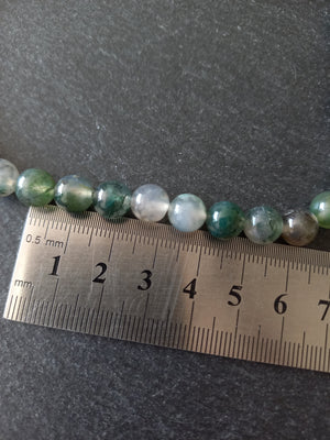 8.6mm Green Moss Agate Natural Undyed Round Gemstone Beads. Full 15 inch Strand. Hole: 1mm