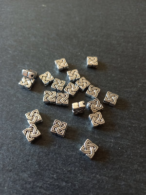 20 or 100 Square Celtic Knot Beads 7mm Antique Silver Tone Alloy 7x7x4mm