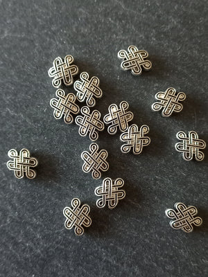 20 or 100 Celtic Knot Shaped 10mm Beads Antique Silver Alloy 10x7x4mm