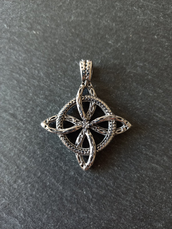 Stainless Steel Witches Knot Pendant 44.5x36.5mm