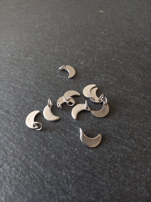 10 or 50 Stainless Steel Crescent Moon Charms 10x7x1mm