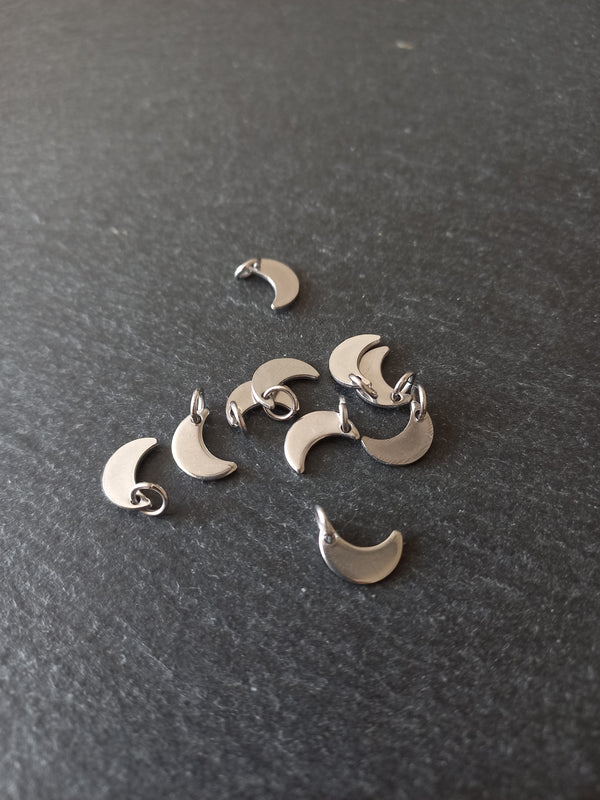 10 or 50 Stainless Steel Crescent Moon Charms 10x7x1mm
