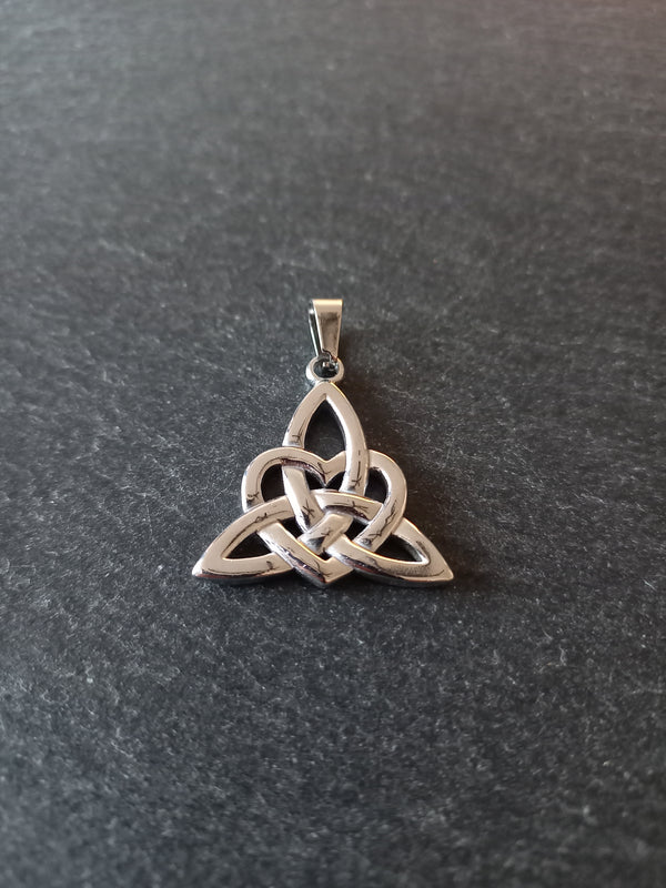 1 or 5 Celtic Trinity Love Knot Pendants Stainless Steel 27x25x3mm